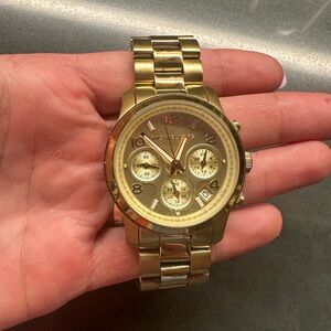 MICHAEL KORS watch